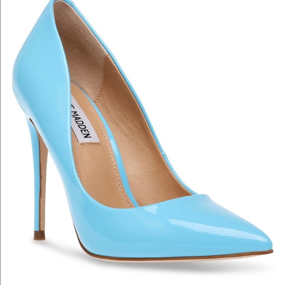 Steve Madden's Daisie Stilettos - Picture 2 of 9